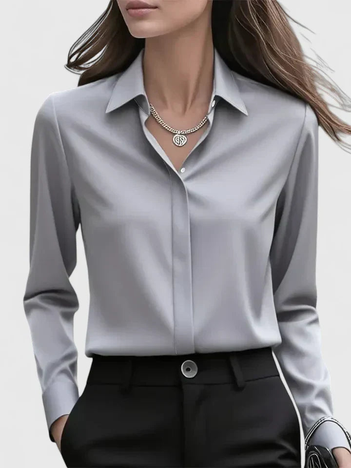 Hazel | Camisa abotonada con tapeta oculta