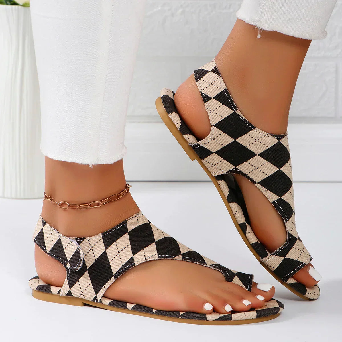 Rosalie | Padded Strappy Sandals