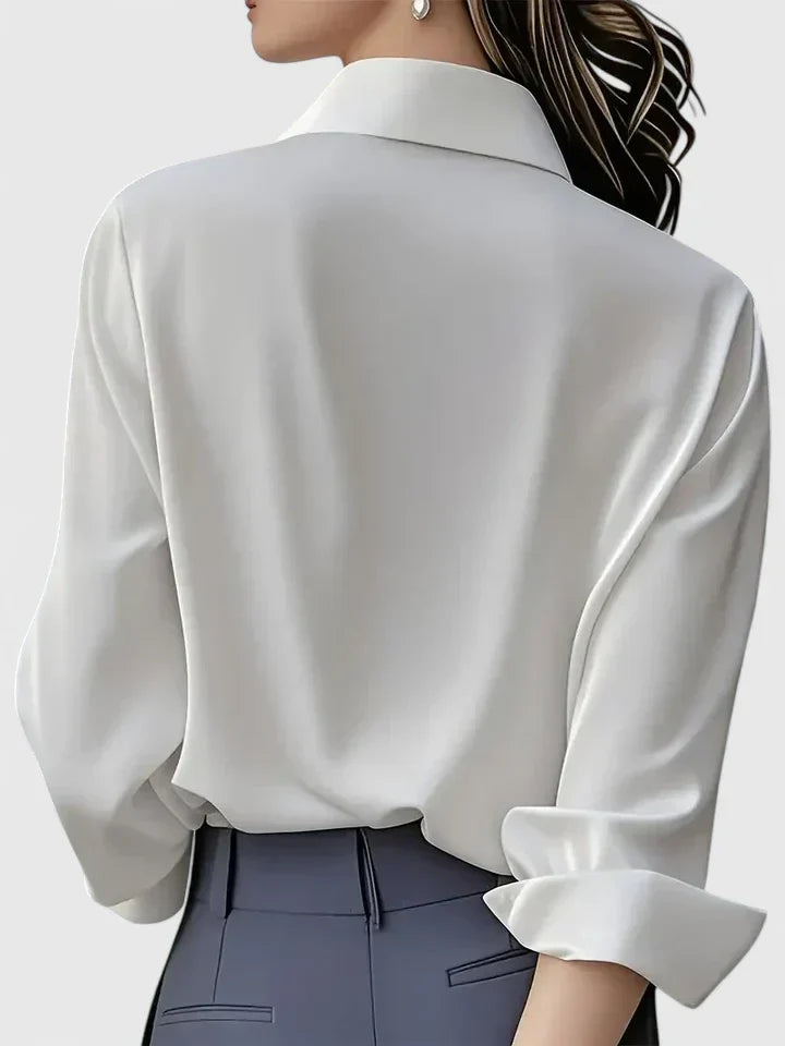 Hazel | Camisa abotonada con tapeta oculta