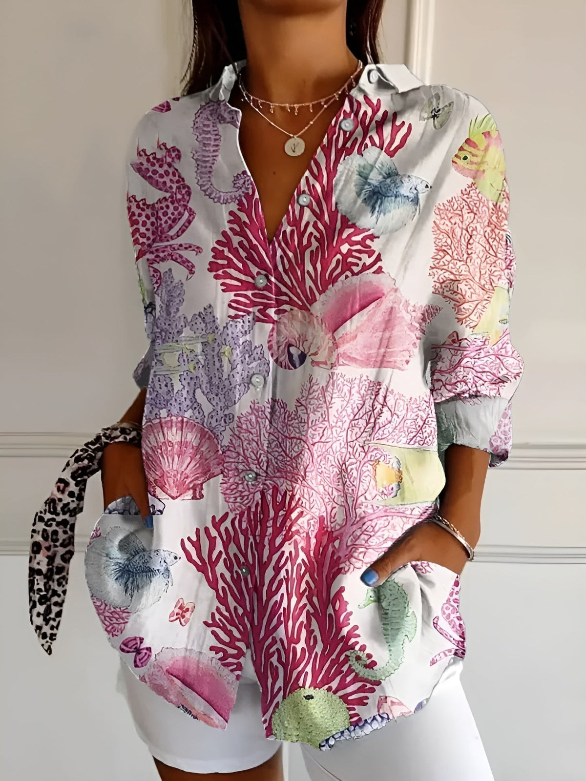 Gabriella | Kerbenausschnitt Mixed Print Bluse